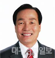 김주수 의성군수는 13일 농산물 우수관리제도 교육에 참석