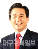 김문오 달성군수는 22일 달성군립합창단원 위촉식에 참석